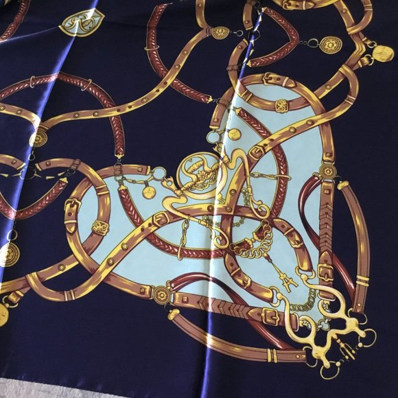 LARGE SATIN LARGE SQUARE SCARF SHAWL WRAP BLUE 34" x 34" EQUESTRIAN - Picture 4 of 6